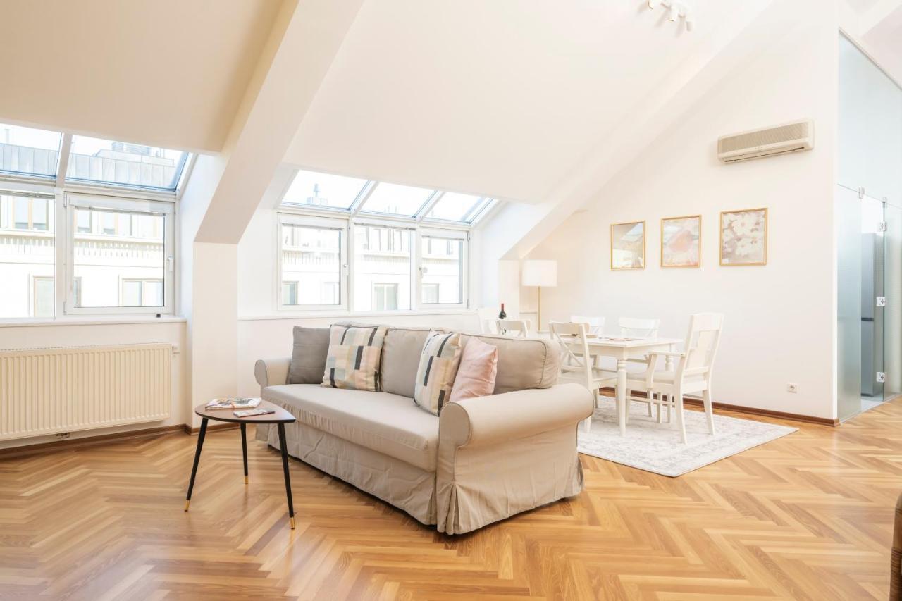Penthouse Staatsoper Apartment เวียนนา ภายนอก รูปภาพ