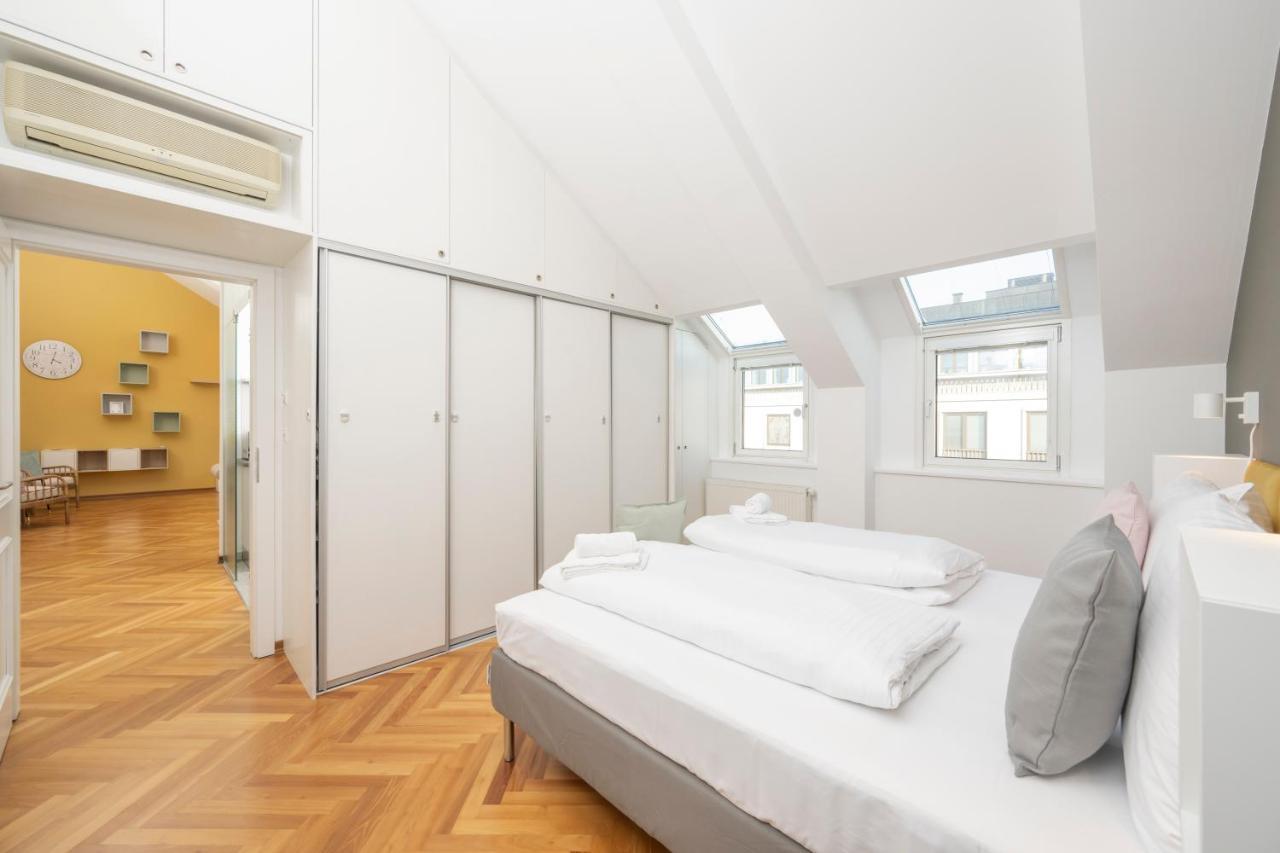 Penthouse Staatsoper Apartment เวียนนา ภายนอก รูปภาพ